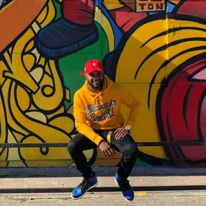 Meet your Posher, Cris